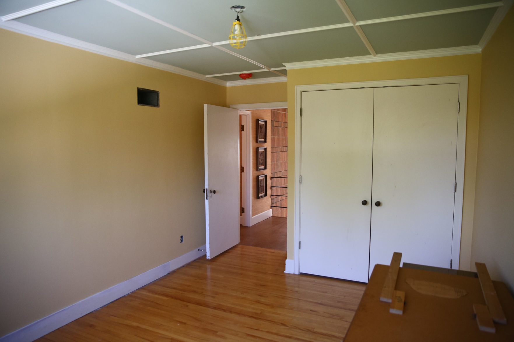 Egloff House - 312 E State St (32).jpg
